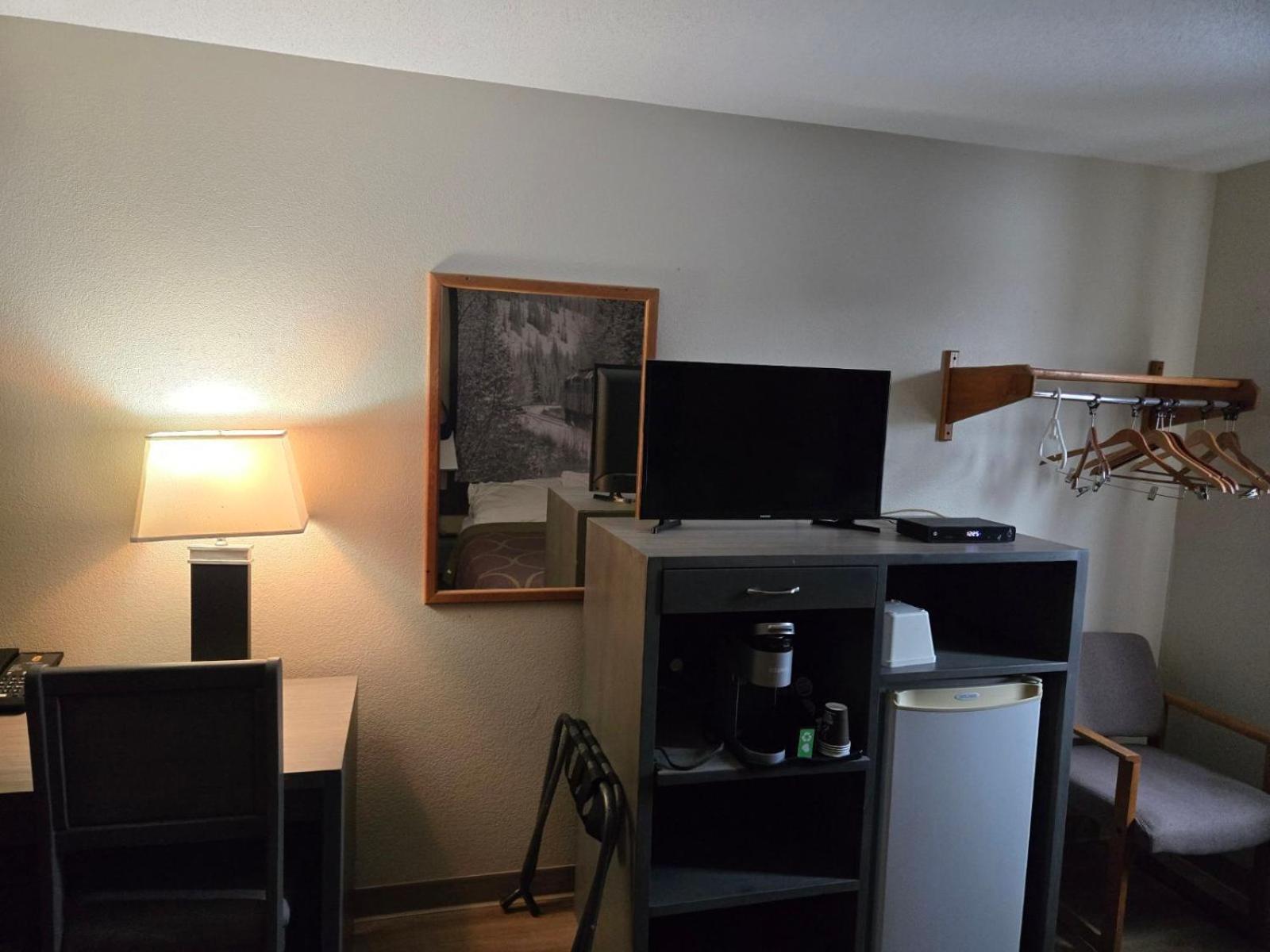 Super 8 By Wyndham Hotel Salmon Arm